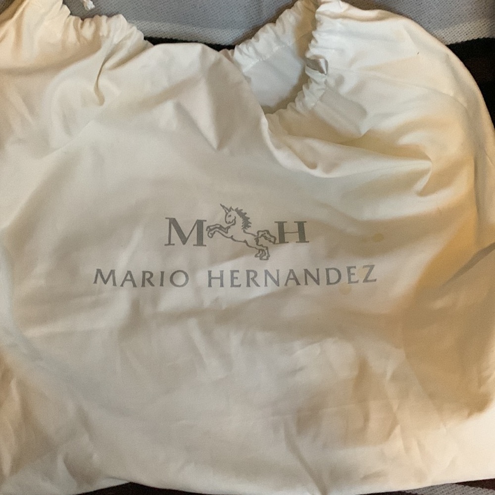 Mario Hernandez Handcrafted Black Leather Backpack - Picture 14 of 16
